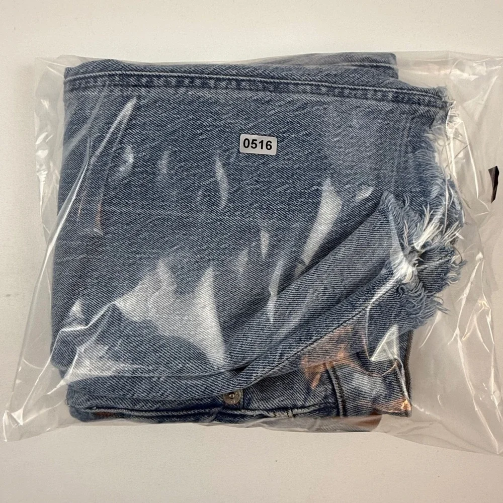 J.Crew Billie Demi-Boot Crop Jeans Light Wash Raw Hem Size 24 Mid Rise 9 Inch